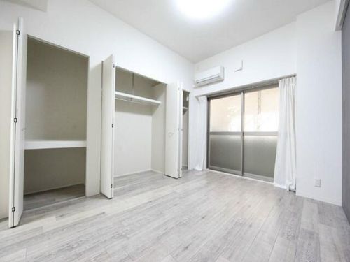 Artemis(アルテミス)の内装