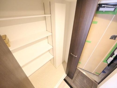 Primal千種steloの玄関