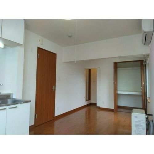 サンコート北18条203の玄関