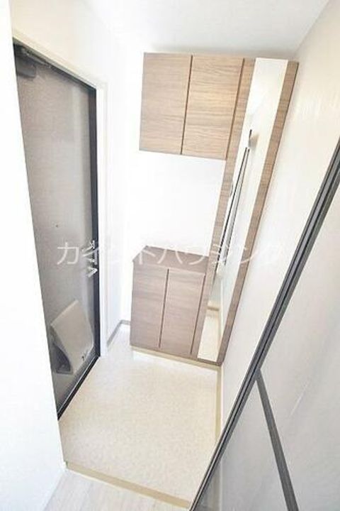 リヴェルテの玄関