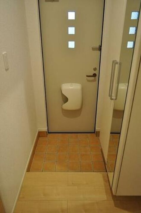 Luce Solare広野丸山の玄関