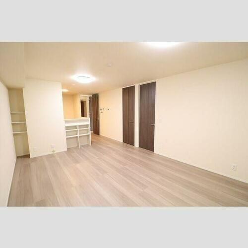 愛知県名古屋市昭和区荒田町4丁目(アパート)の賃貸物件の居間