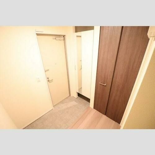 愛知県名古屋市昭和区荒田町4丁目(アパート)の賃貸物件の玄関