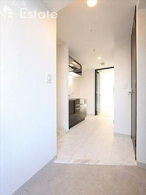 愛知県名古屋市中区新栄1丁目(マンション)の賃貸物件の玄関