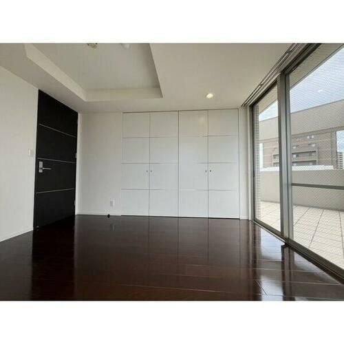 Le Ciel 八事の内装