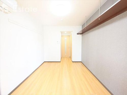 ル・レーヴ向山IIの居間