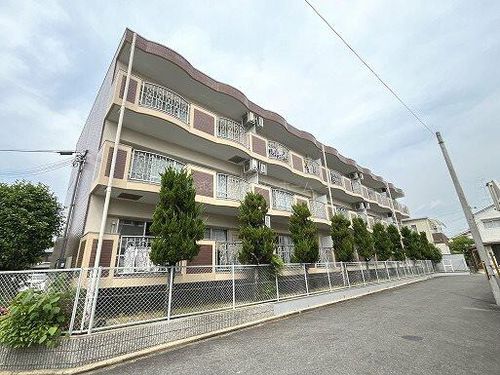 京都府城陽市富野南清水(マンション)の賃貸物件の外観