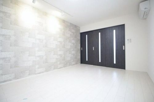 フジパレス日根野駅南Ⅰ番館の居間