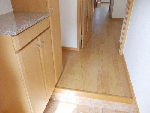 シェーネ エレガンシアの玄関