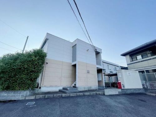 レオパレスISHIDUMIの外観