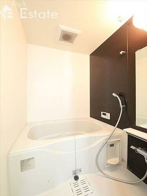 La・Fonte野萩103の風呂