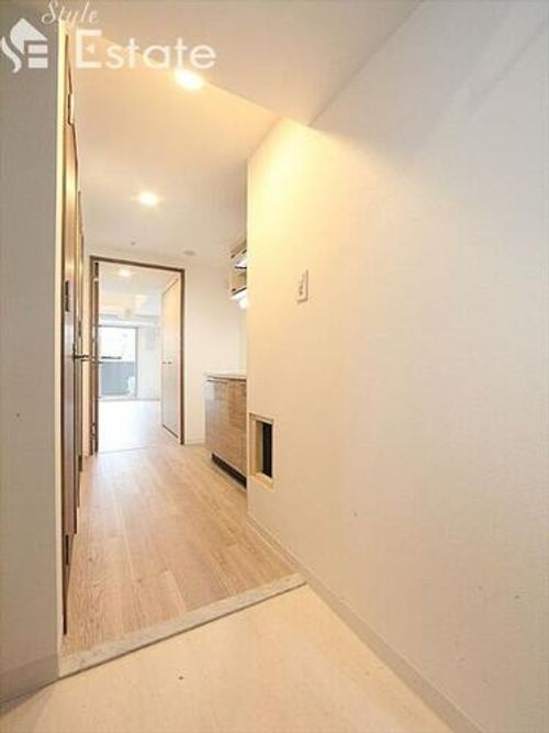 愛知県名古屋市中区新栄1丁目(マンション)の賃貸物件の玄関