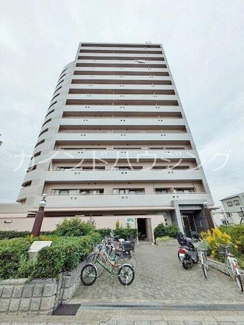 フェルザ住之江公園の外観