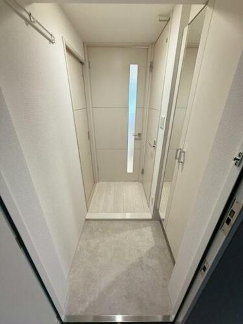 福岡県福岡市中央区天神5丁目(マンション)の賃貸物件の玄関