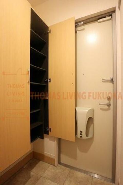 福岡県北九州市八幡西区穴生3丁目(アパート)の賃貸物件の玄関