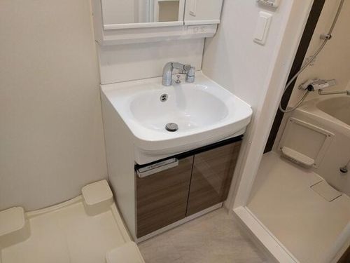 ファーストフィオーレ九条の内装