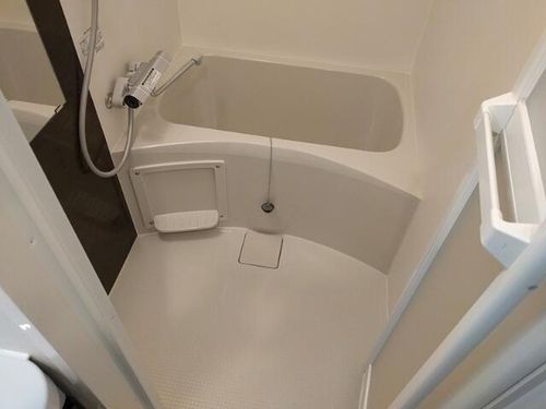 ファーストフィオーレ九条の風呂