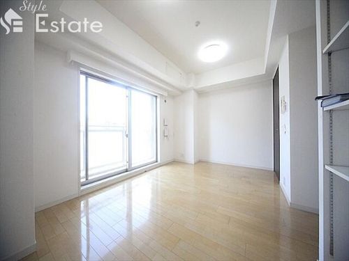 CASSIA車道1405の居間