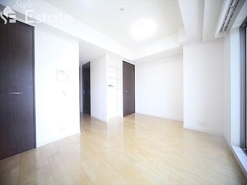 CASSIA車道1405の内装