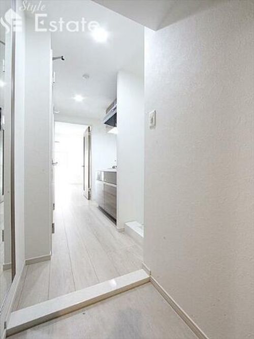 愛知県名古屋市中区丸の内2丁目(マンション)の賃貸物件の玄関