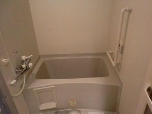 ソフィア塚口の風呂