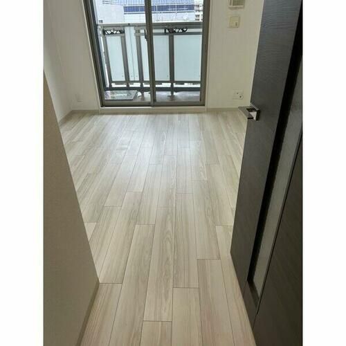 エステムコート梅田・茶屋町Ⅲネクスタの居間