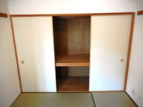 ネオデンクマール1号館の内装