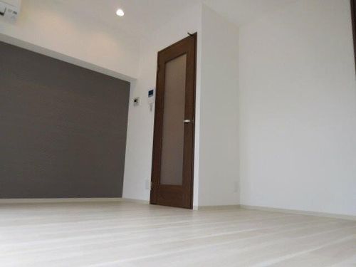 アークテラス塚口の居間