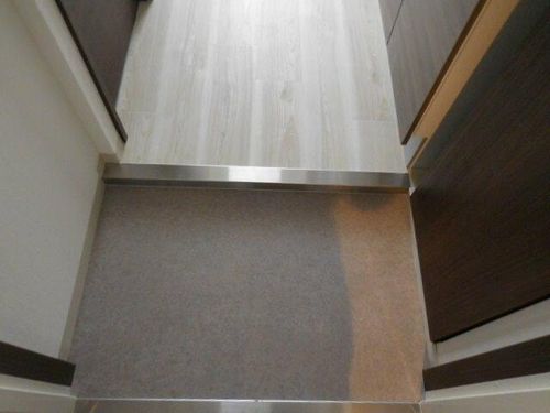 アークテラス塚口の玄関