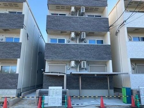 フジパレス阪急園田EAST1番館の外観