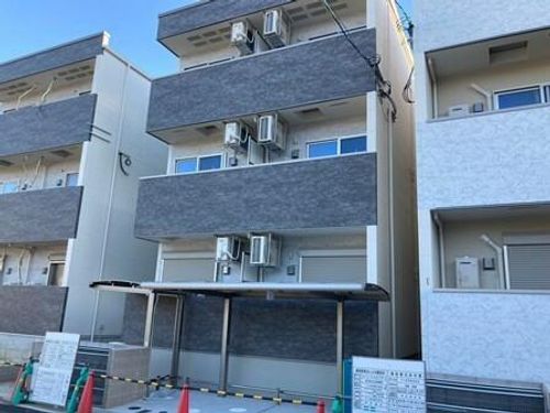 フジパレス阪急園田EAST1番館の外観