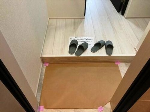 フジパレス阪急園田EAST1番館の玄関