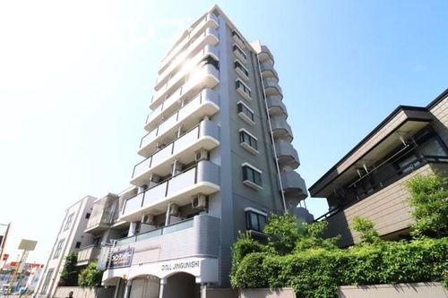 ドール神宮西902の外観