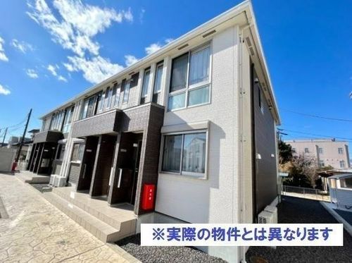 クローバーエイトの玄関