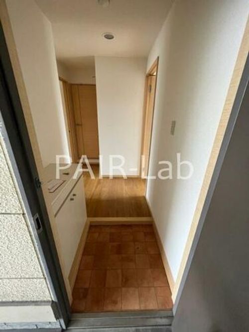 アリエンデ加茂の玄関