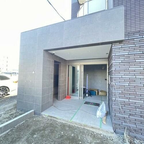 axis sakuraの玄関