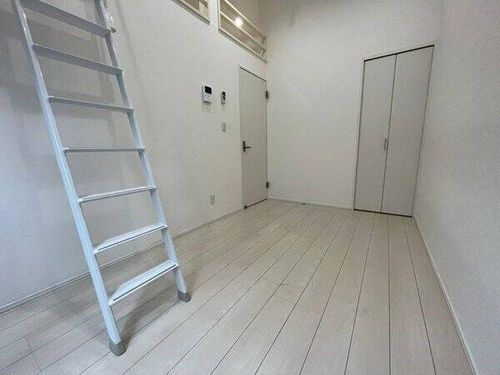L’endroit apaisant あじよし103の居間