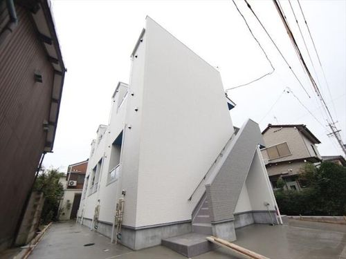 アペラシオン味美の外観