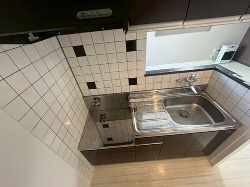 北海道札幌市中央区北十一条西15丁目(マンション)の賃貸物件のキッチン