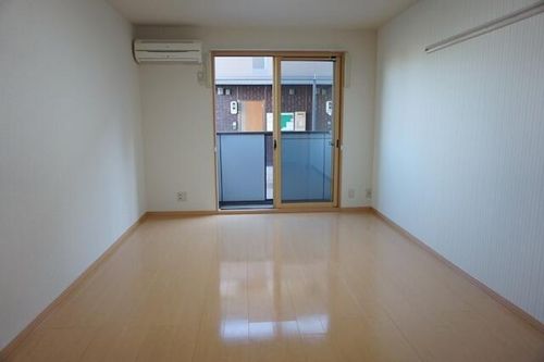 シャルマンA203の居間