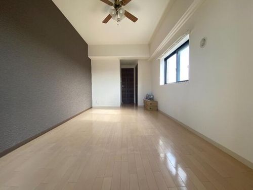 Luxe淡路の内装