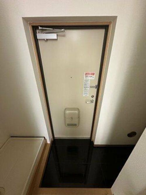 M’s KAIKARENⅡ202の玄関