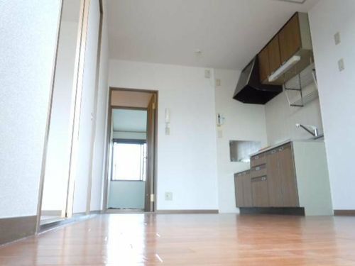 パラシオ愛芳の居間