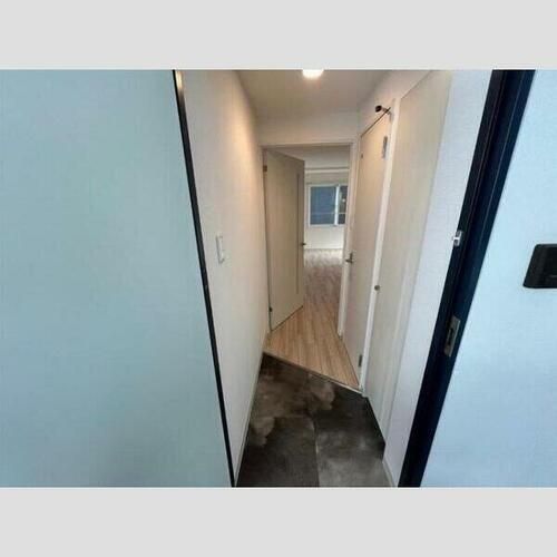 北海道札幌市中央区北三条東7丁目(マンション)の賃貸物件の玄関