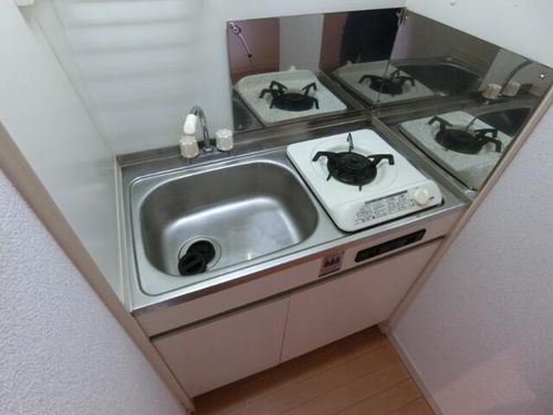 沢良宜レジデンス208のキッチン