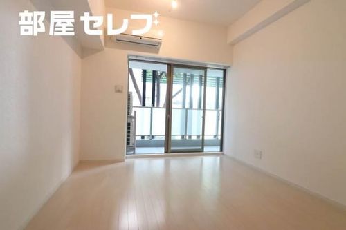 ファーストレジデンス栄905の内装
