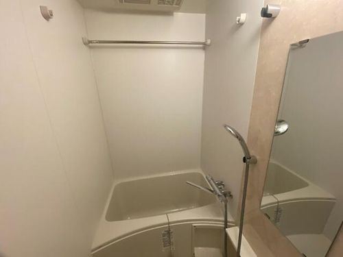 エスリード新大阪ザ・プレミアEASTの風呂