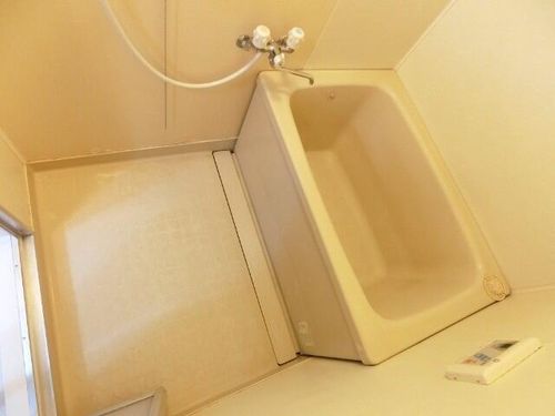 メゾンカーサー1号館の風呂