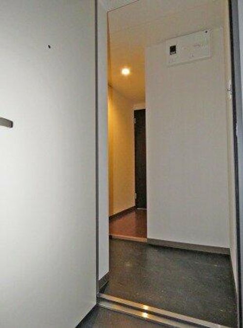 北海道札幌市中央区南七条西6丁目(マンション)の賃貸物件の玄関