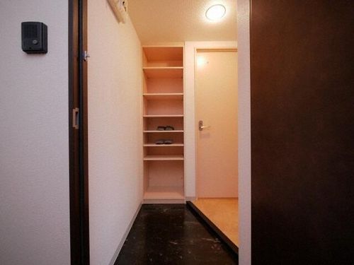 北海道札幌市西区二十四軒四条7丁目(マンション)の賃貸物件の玄関